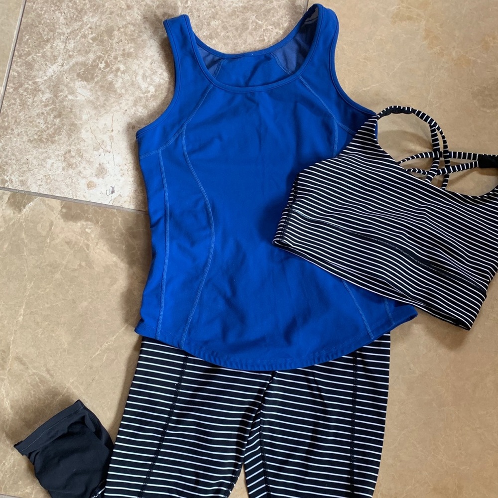 Lululemon tank